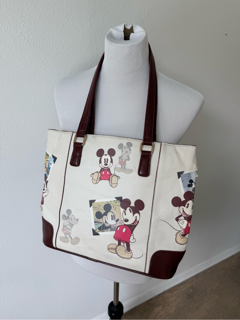 Bradford Exchange Disney Cream and Brown Mickey Mouse Tote - Picture 2 of 8